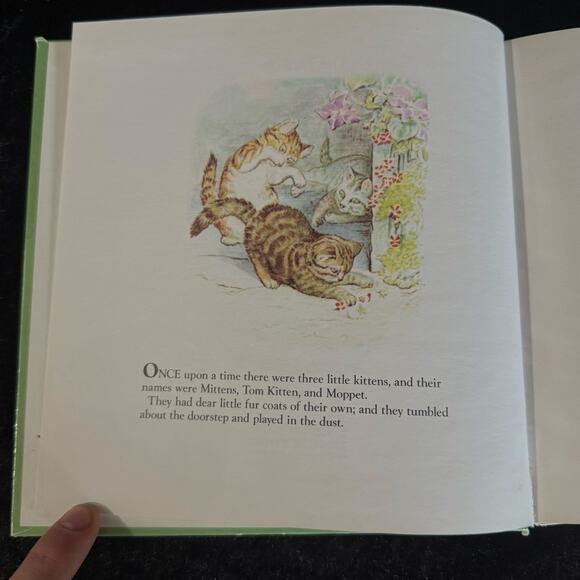 The Tale of Tom Kitten by Beatrix Potter | 1993 | Vintage Cottagecore Kids Book - Picture 4 of 10